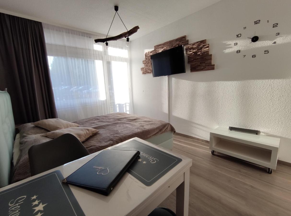 Studio 20Qm Mit Balkon Und Innenpool - 22010 Schluchsee Zewnętrze zdjęcie
